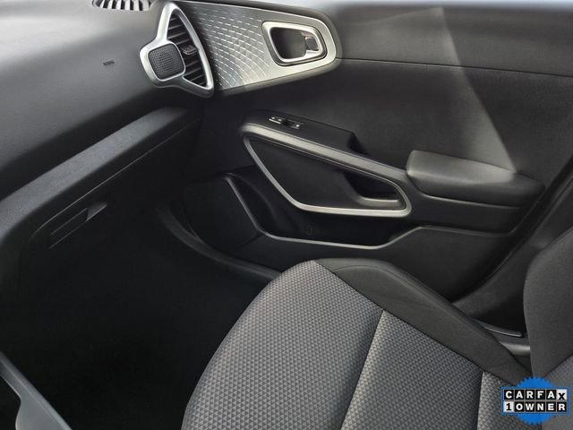 Certified 2025 Kia Soul S image 24