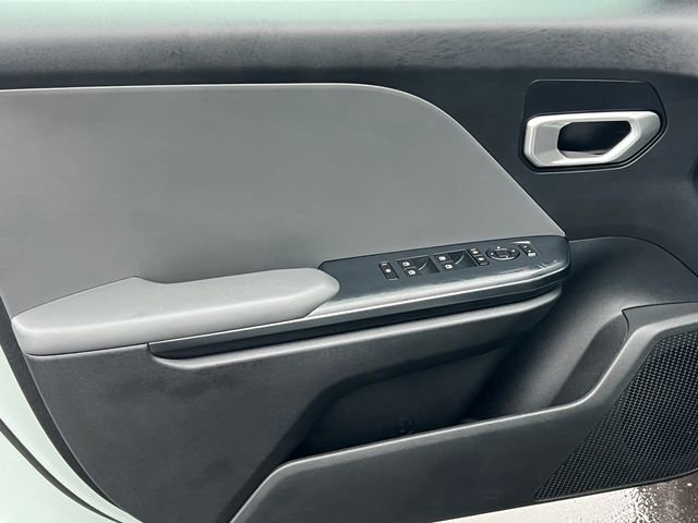 Used 2025 Kia K4 FWD image 13