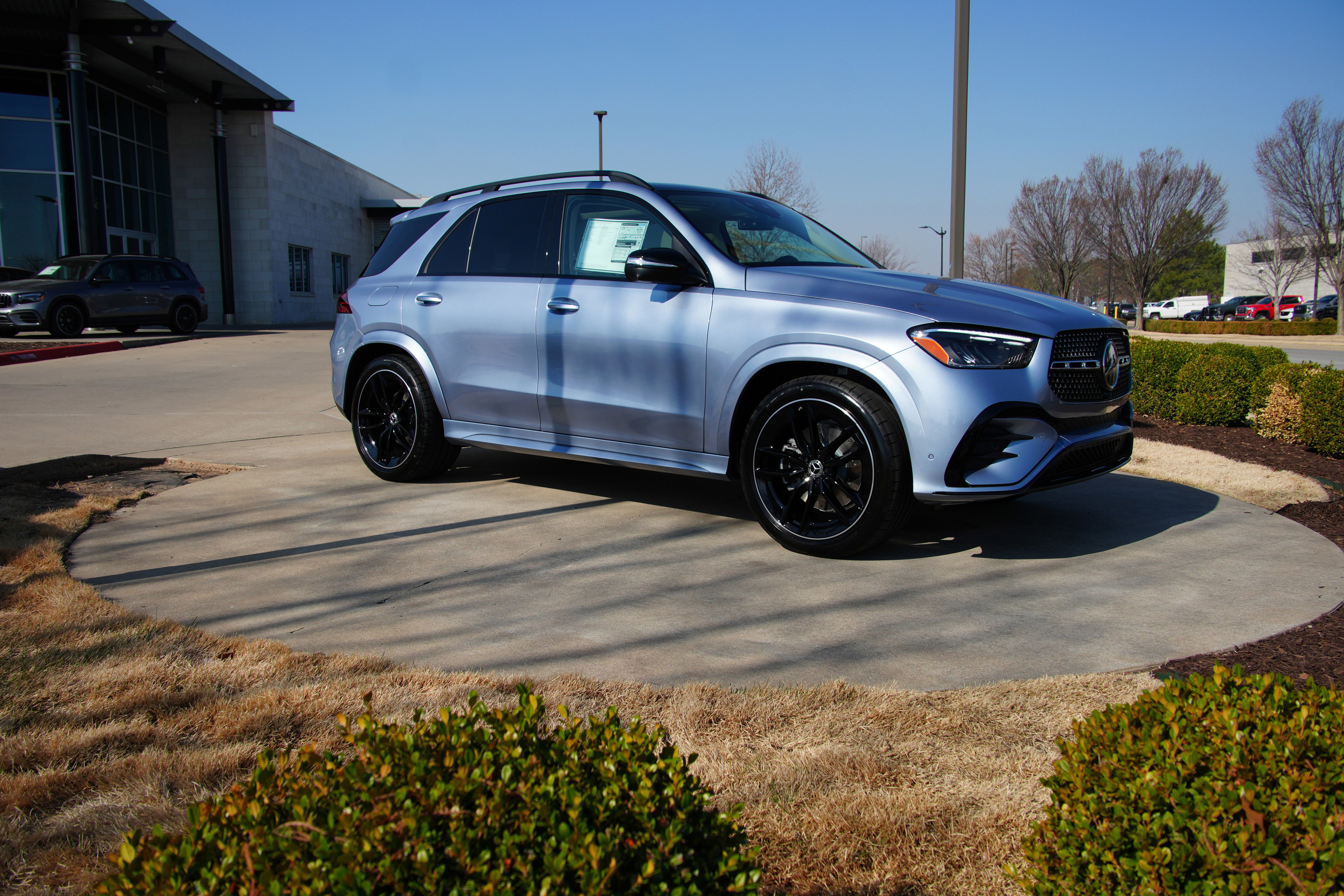 New 2026 Mercedes-Benz GLE 450 4MATIC image 1