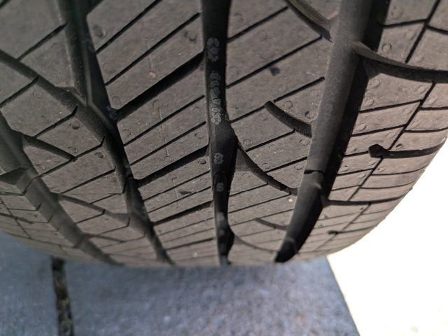 Certified 2023 Ford Escape ST-Line image 11