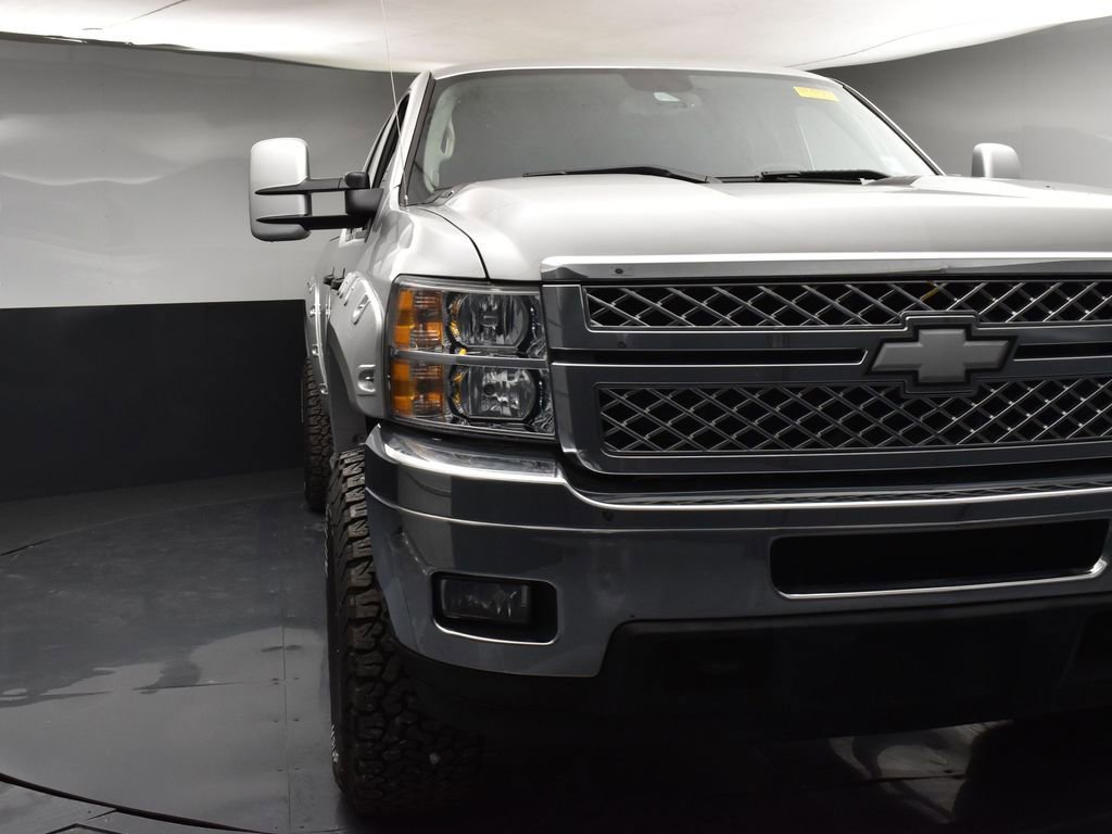 Used 2013 Chevrolet Silverado 2500 W/T AWD/4WD image 8