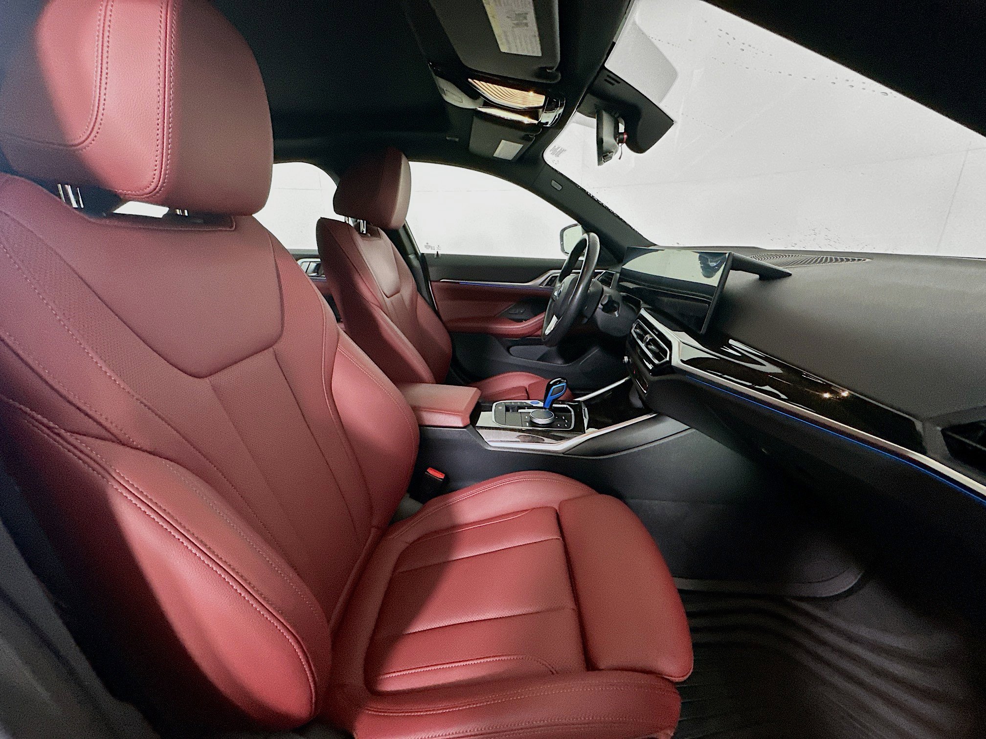 Used 2023 BMW i4 eDrive35 w/ Premium Package image 33