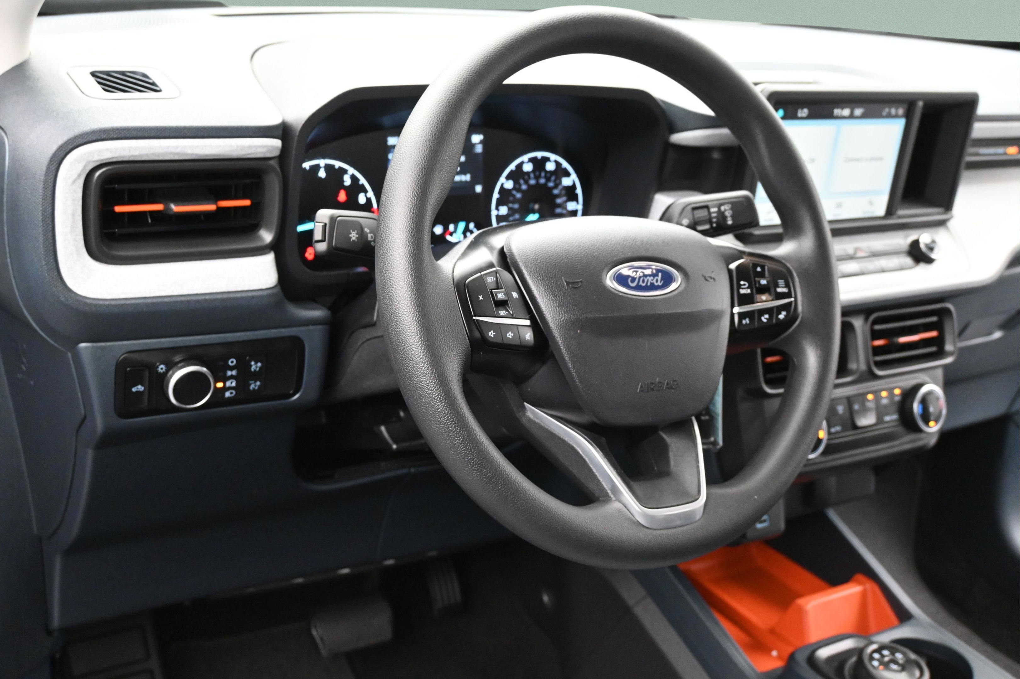 Used 2023 Ford Maverick XLT FWD image 13