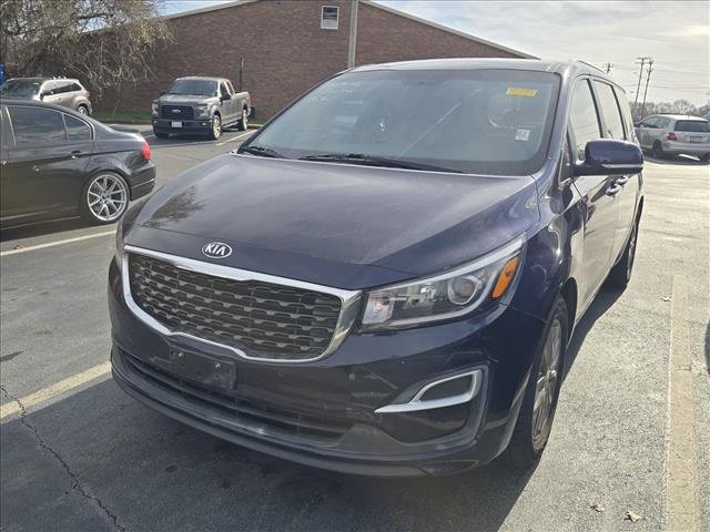 Used 2021 Kia Sedona EX image 2