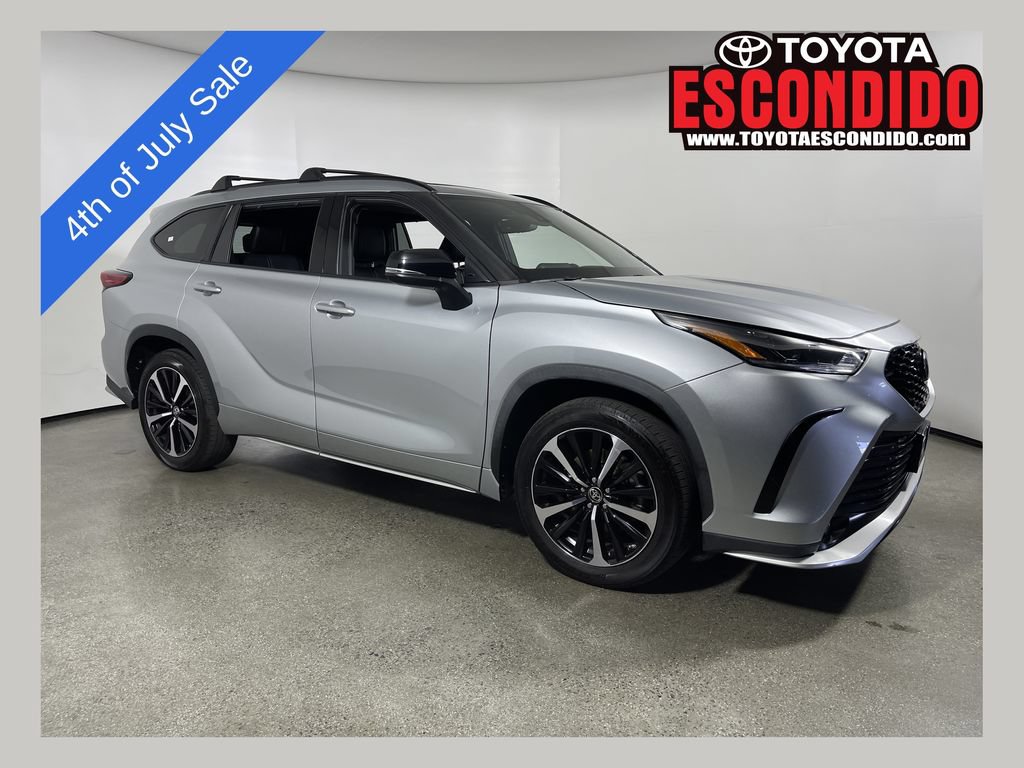 Used 2021 Toyota Highlander XSE