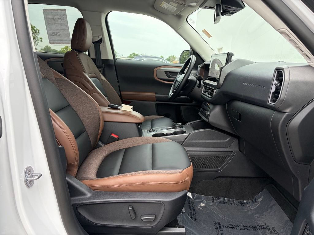Certified 2025 Ford Bronco Sport Outer Banks w/ Outer Banks Tech Package+ AWD/4WD image 29