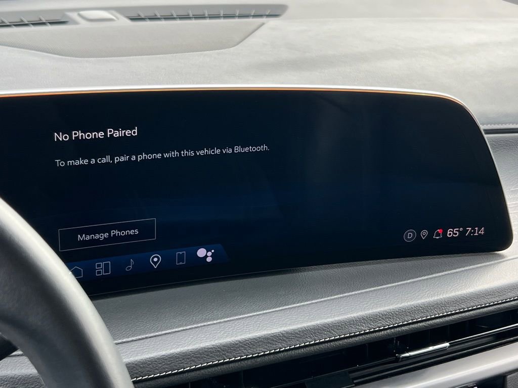 Certified 2025 Cadillac XT4 Premium Luxury image 38