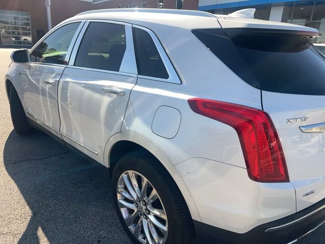 Used 2017 Cadillac XT5 Platinum image 4