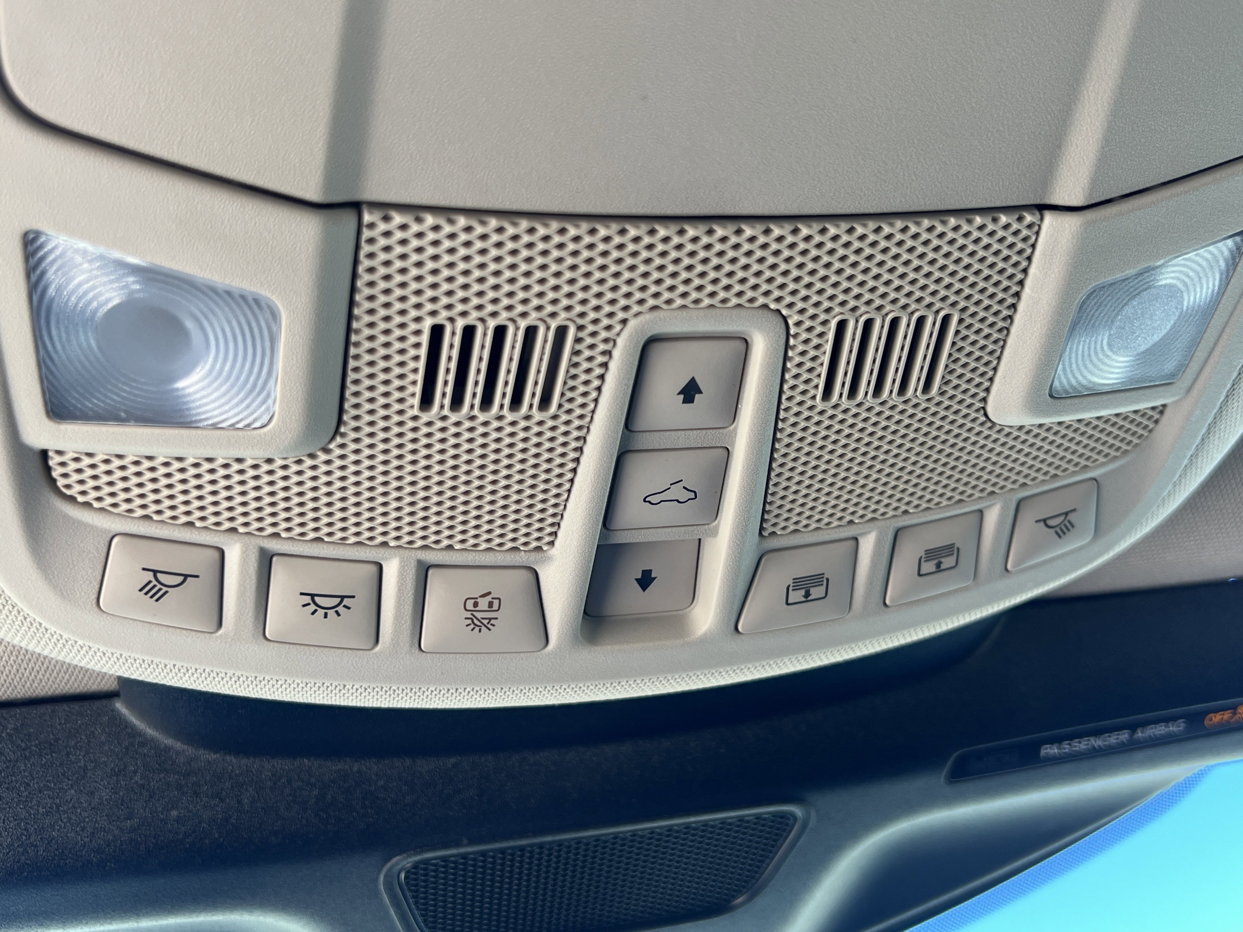 Used 2022 Lincoln Nautilus Reserve w/ Monochromatic Package image 28