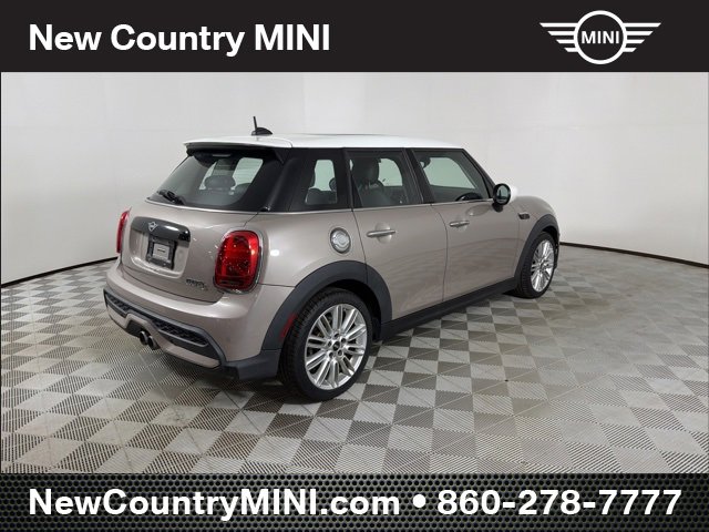 Used 2022 MINI Cooper S image 7