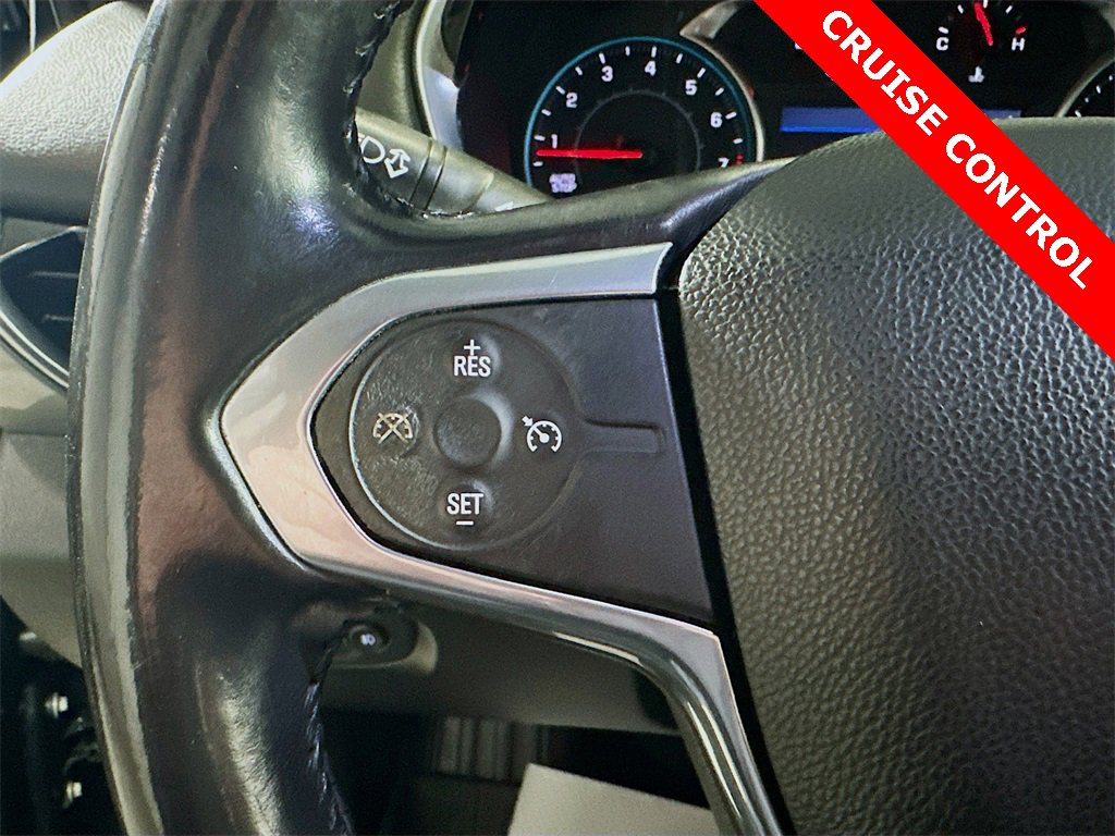 Used 2020 Chevrolet Traverse LT image 37