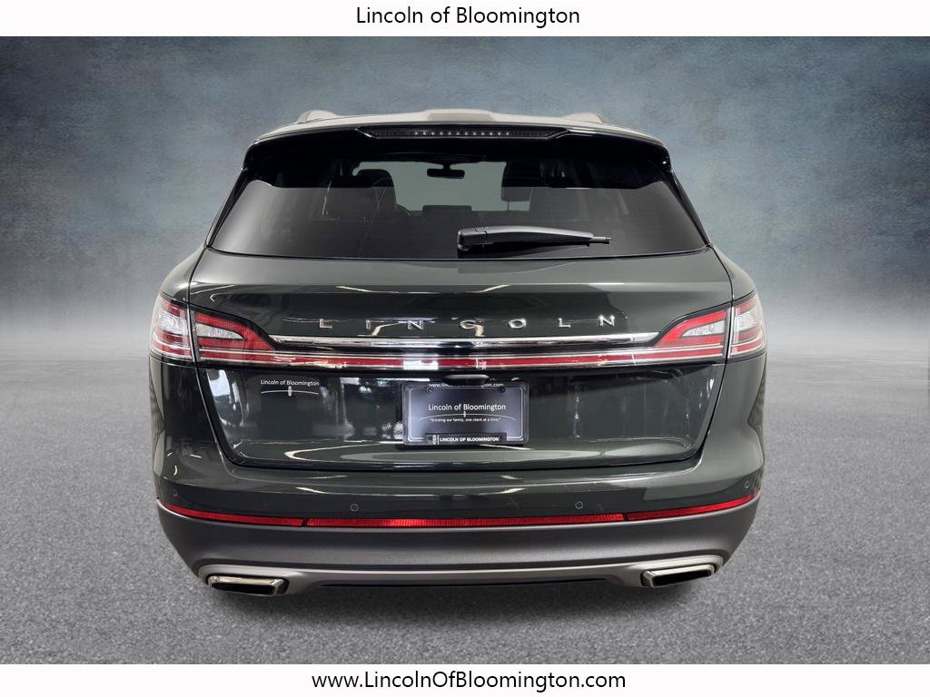 Used 2023 Lincoln Nautilus Reserve AWD/4WD image 6