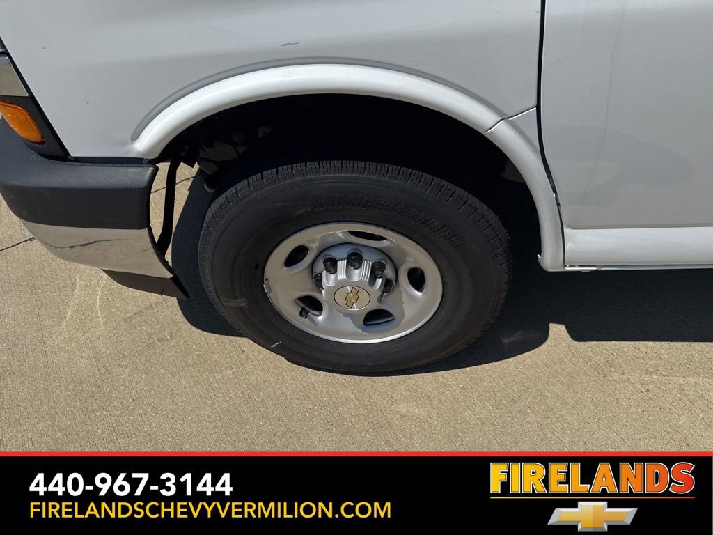 New 2025 Chevrolet Express 2500 Work Van w/ Driver Convenience Package image 33