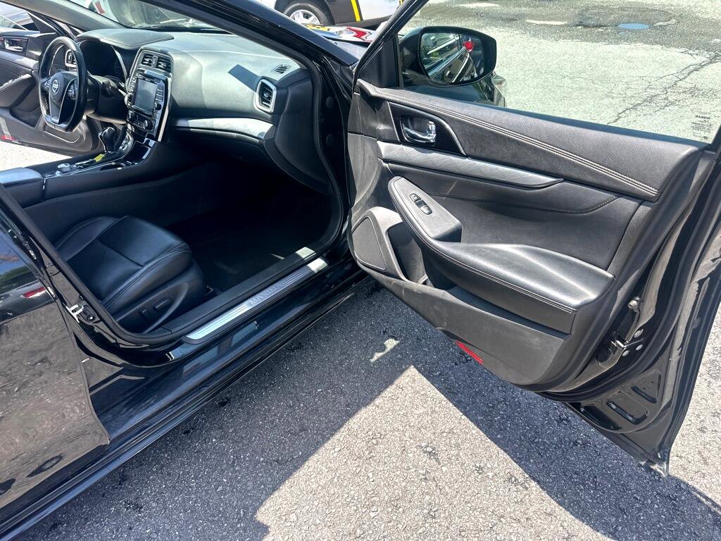 Used 2018 Nissan Maxima 3.5 SV image 32