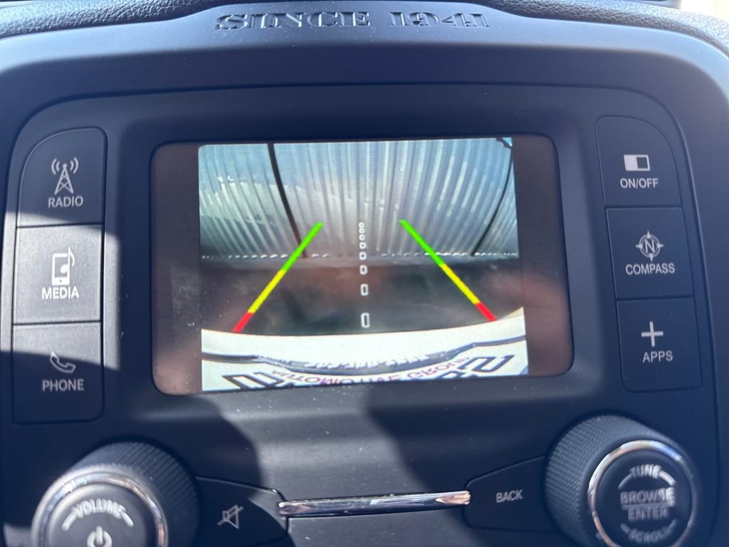 Used 2017 Jeep Renegade Trailhawk w/ Popular Equipment Group image 21