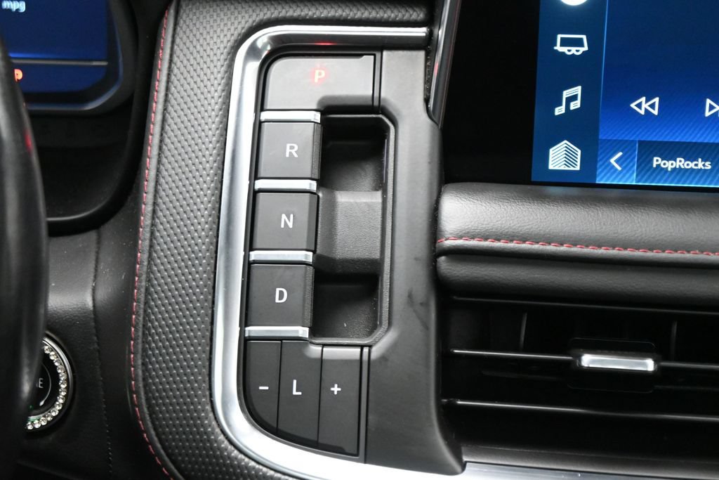 Used 2022 Chevrolet Suburban RST w/ Luxury Package AWD/4WD image 23