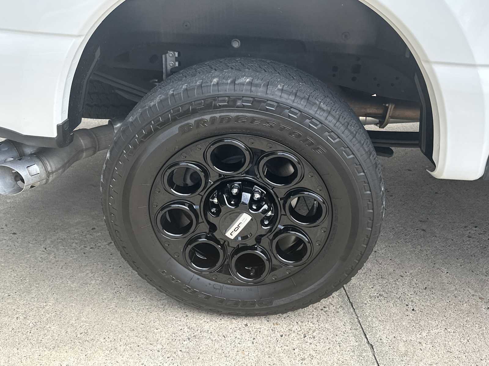 Used 2024 Ford F250 Lariat w/ Black Appearance Package image 34