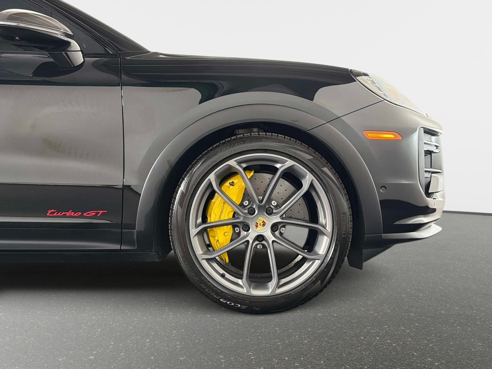 Used 2024 Porsche Cayenne Turbo GT AWD/4WD image 21