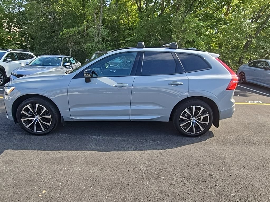 Used 2024 Volvo XC60 B5 Ultimate AWD/4WD image 9
