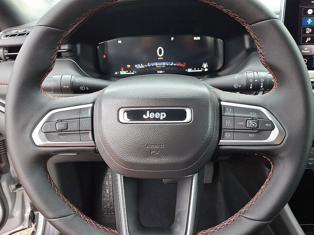 Certified 2024 Jeep Compass Trailhawk w/ Trailhawk Elite Group AWD/4WD image 16