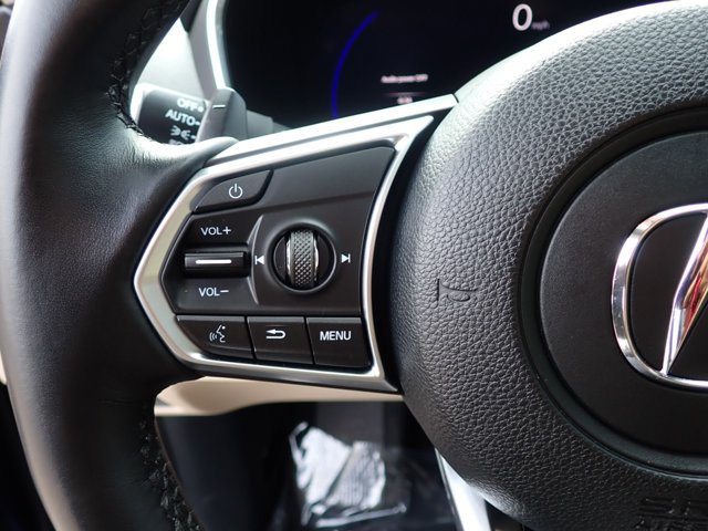 Used 2025 Acura MDX SH-AWD image 16
