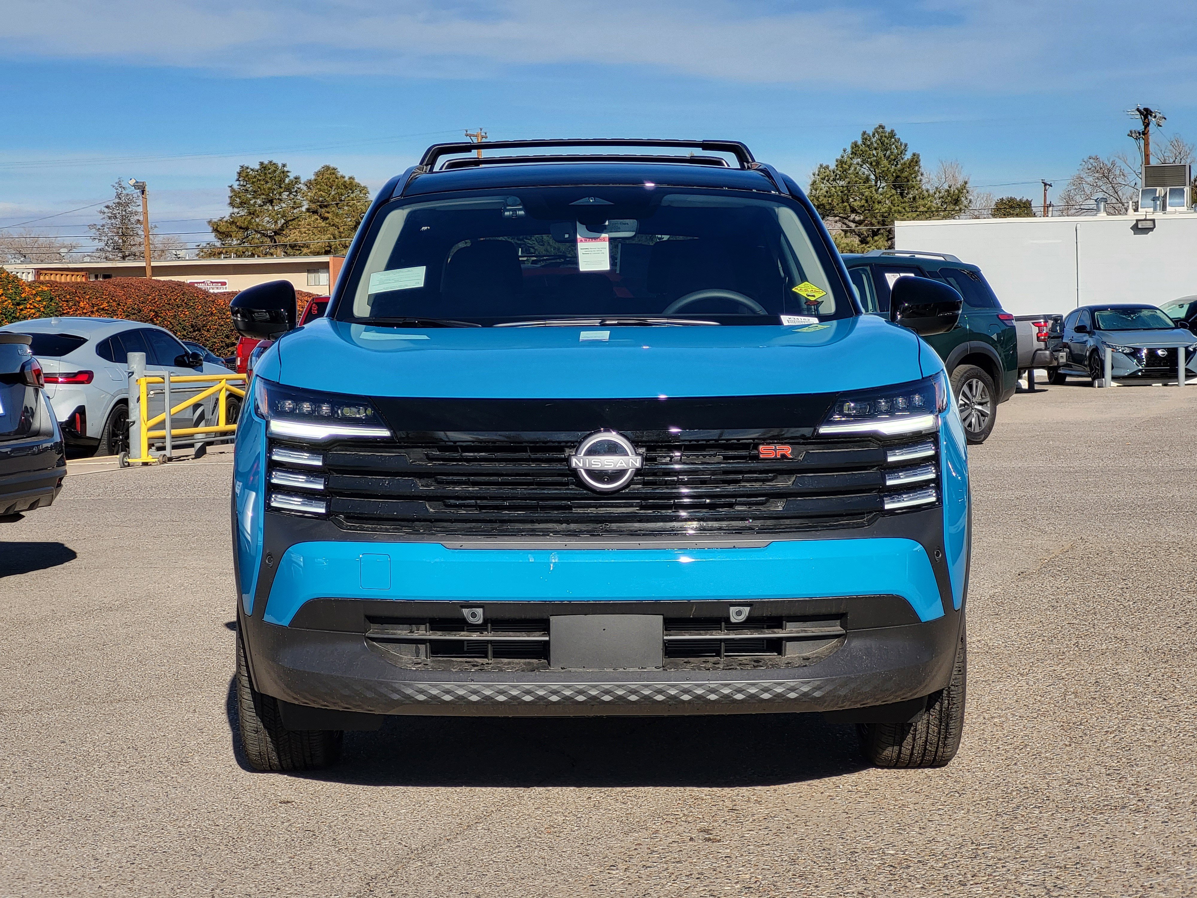 New 2026 Nissan Kicks SR w/ Illumination Package image 2