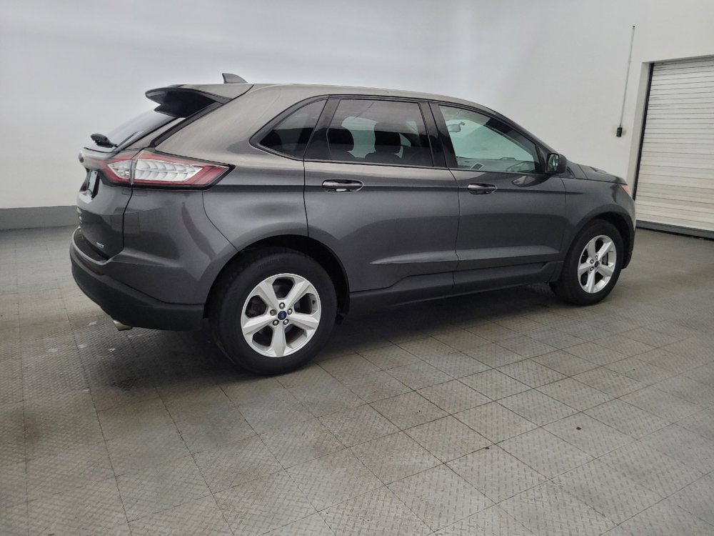 Used 2017 Ford Edge SE w/ Cargo Accessory Package image 10