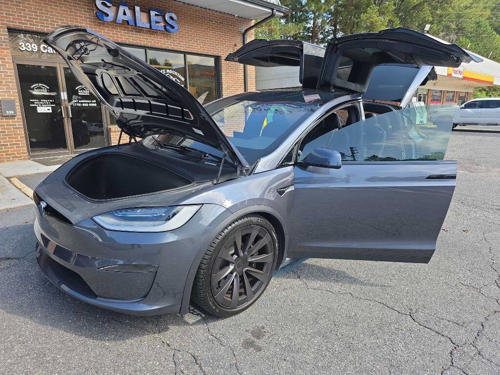 Used 2022 Tesla Model X Plaid image 9