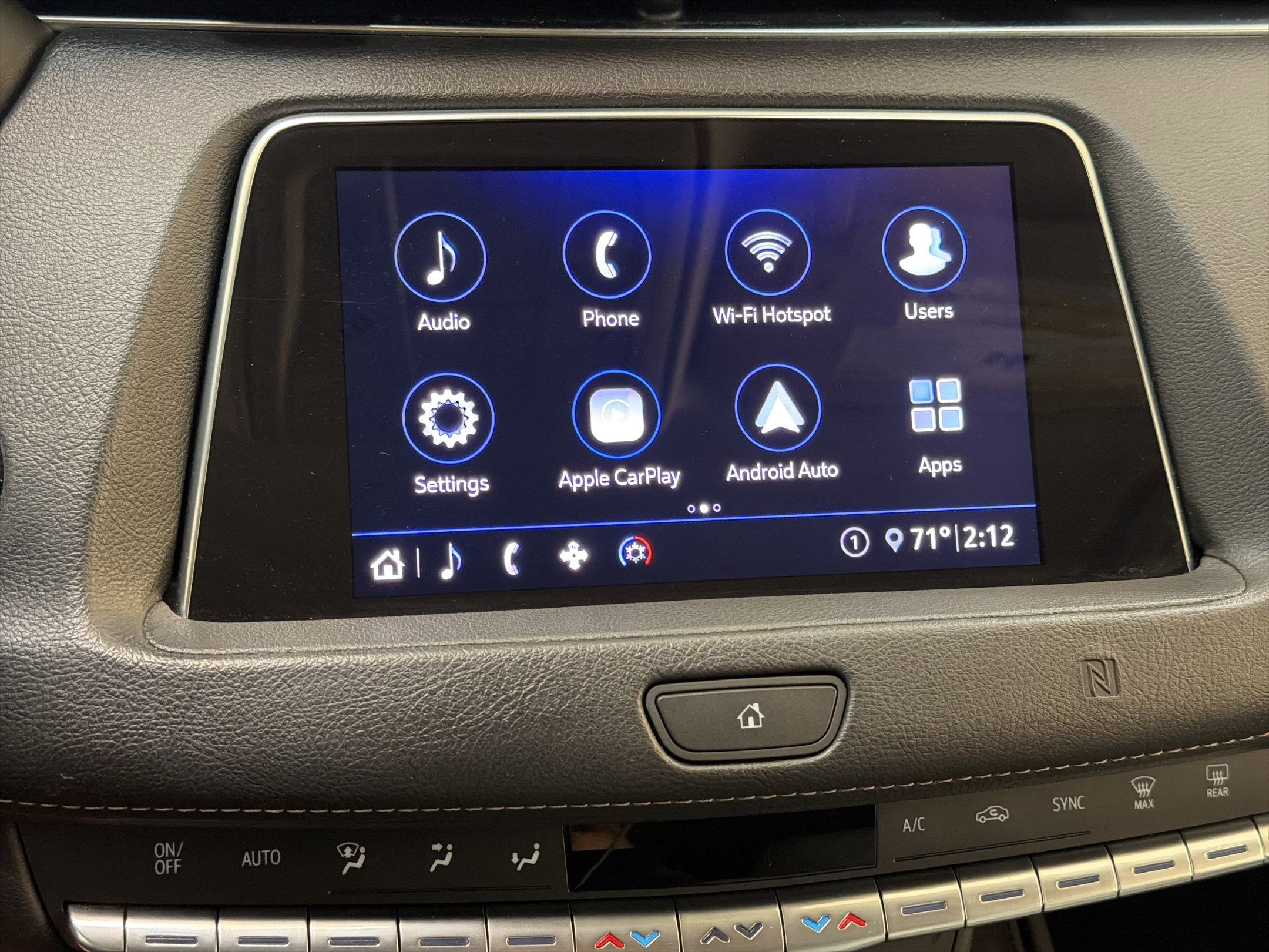 Used 2020 Cadillac XT4 Premium Luxury FWD image 23