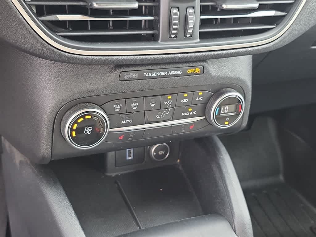 Used 2020 Ford Escape SE AWD/4WD image 25