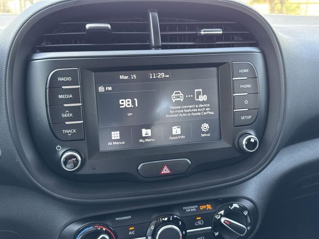 Used 2020 Kia Soul LX image 22