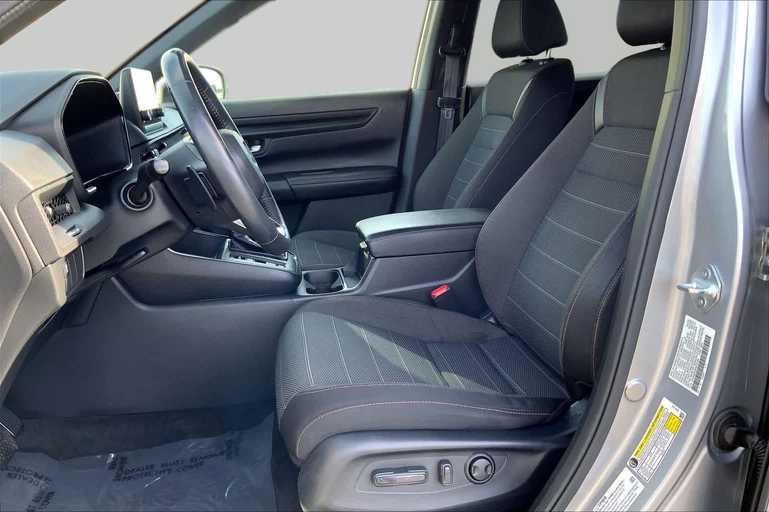 Used 2023 Honda CR-V Sport image 7