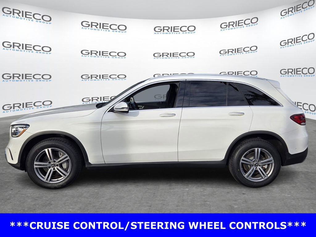 Used 2021 Mercedes-Benz GLC 300 4MATIC image 4