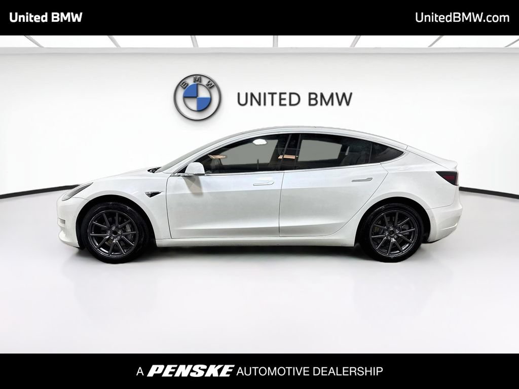 Used 2020 Tesla Model 3 Standard Range RWD image 8