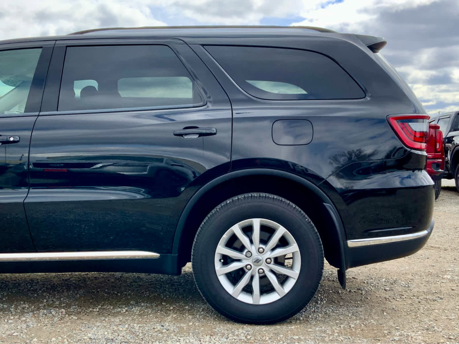 Used 2022 Dodge Durango SXT AWD/4WD image 10