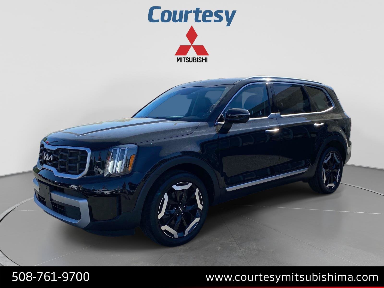 Used 2023 Kia Telluride S