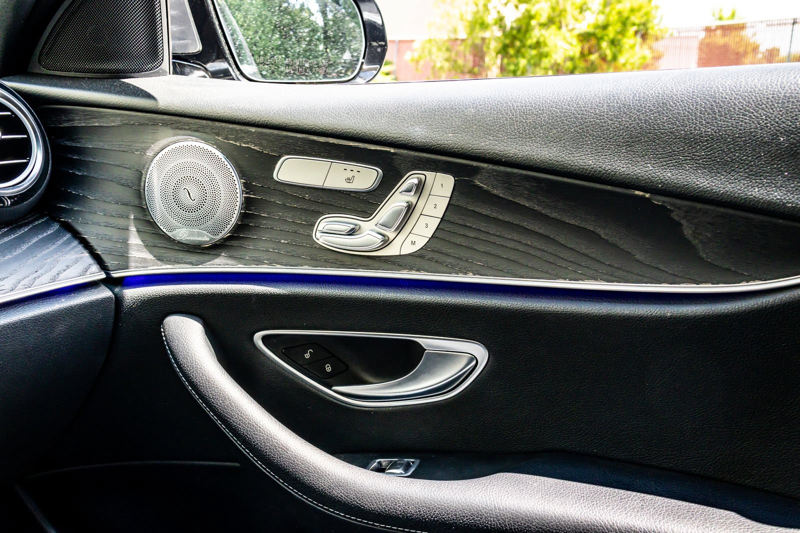 Used 2018 Mercedes-Benz E 300 4MATIC image 22