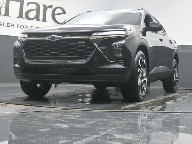 New 2026 Chevrolet Trax RS w/ Sunroof Package image 4