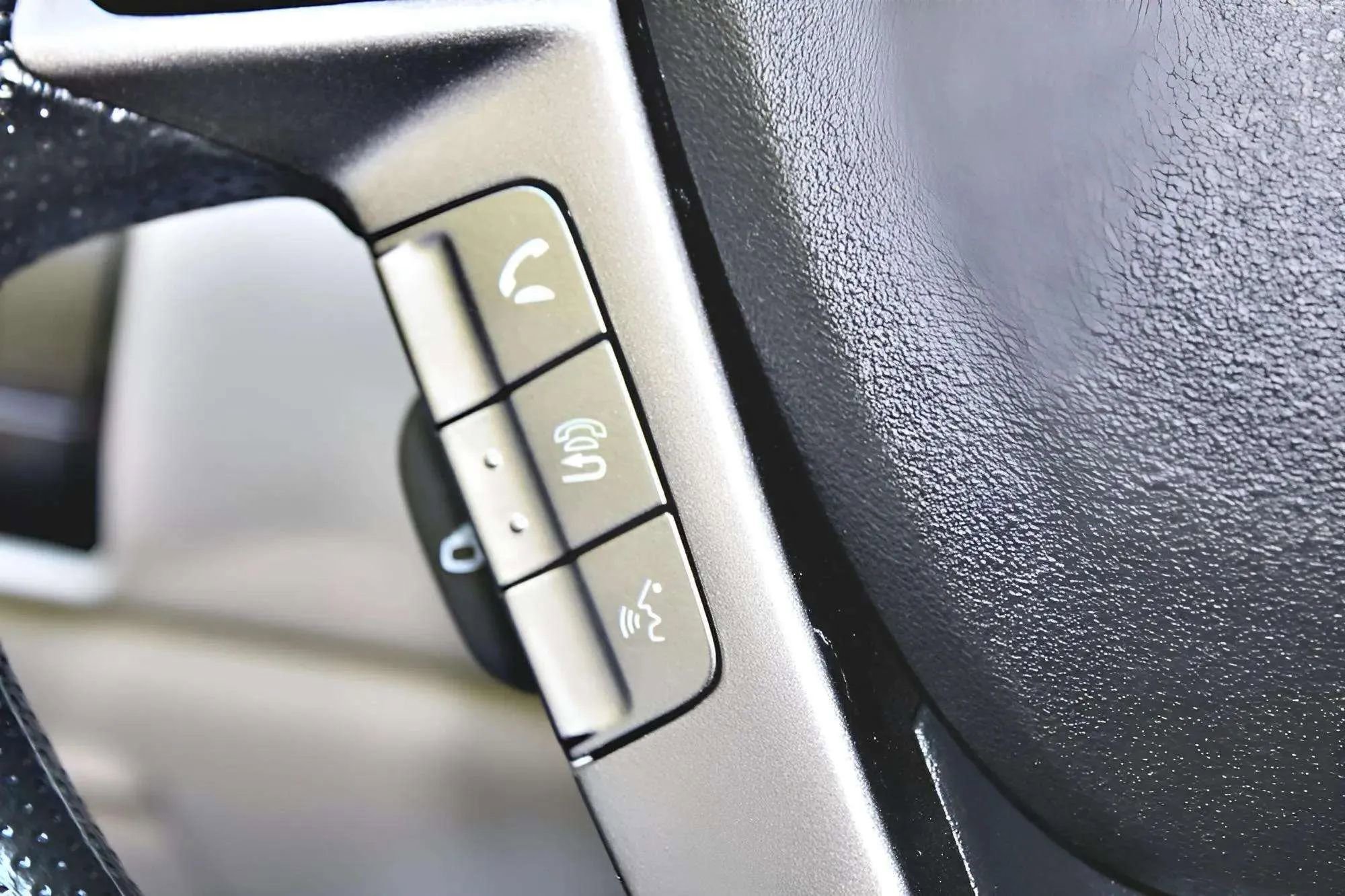 Used 2016 Honda Odyssey SE image 15