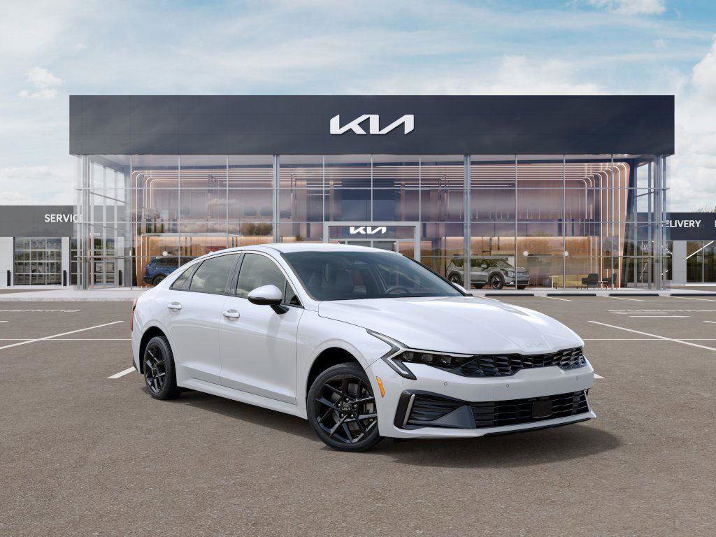 New 2025 Kia K5 LXS image 9
