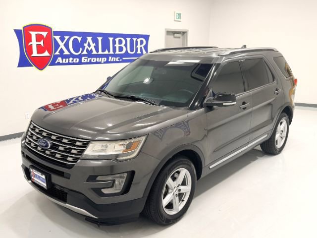 Used 2017 Ford Explorer XLT w/ Equipment Group 201A image 46