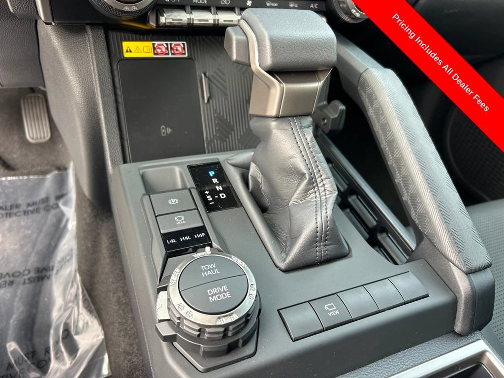 Used 2026 Toyota 4Runner Limited AWD/4WD image 12