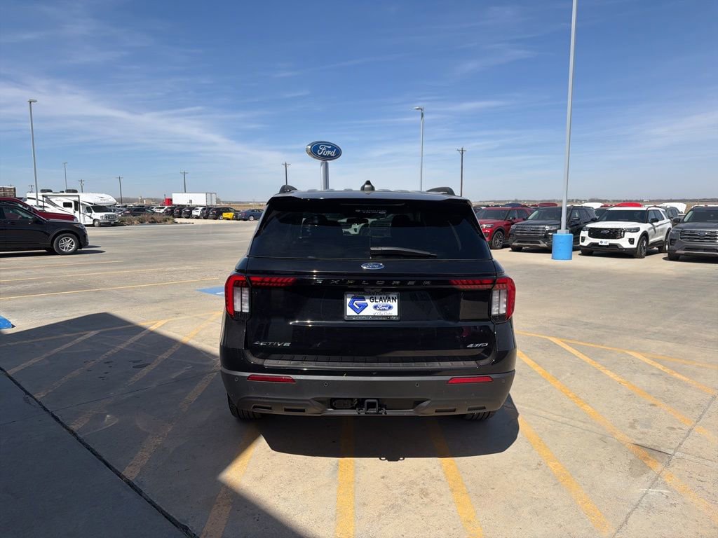New 2026 Ford Explorer Active AWD/4WD image 6