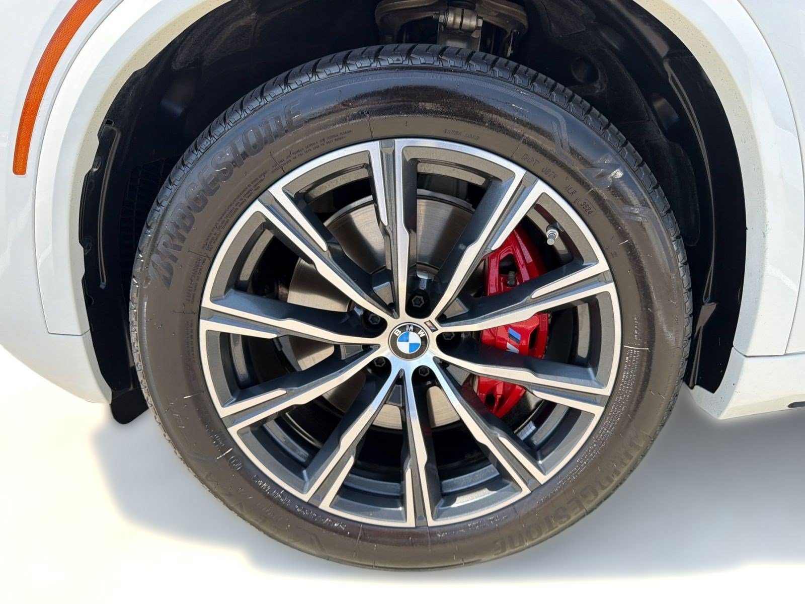 Certified 2025 BMW X5 sDrive40i w/ M Sport Package RWD image 12