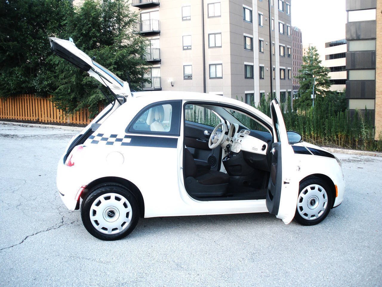 Used 2015 FIAT 500 Pop FWD image 21