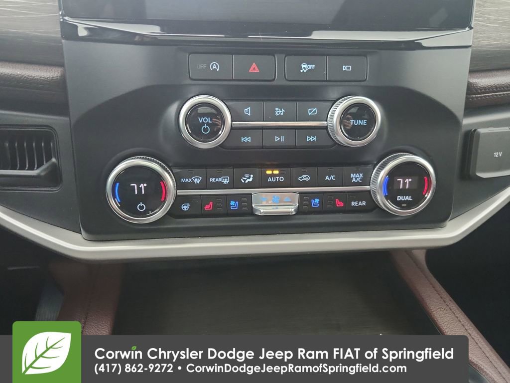 Used 2024 Ford Expedition Max Limited image 27