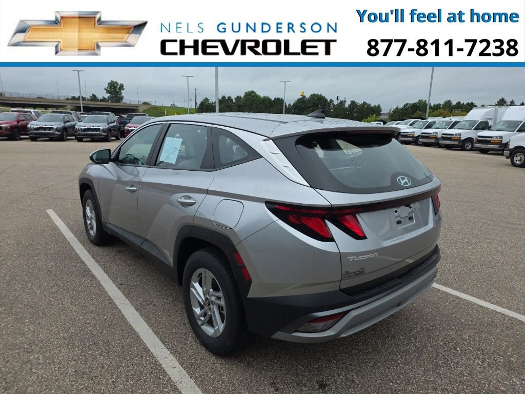 Used 2025 Hyundai Tucson SE AWD/4WD image 5