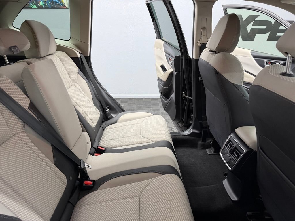 Used 2020 Subaru Forester Premium AWD/4WD image 43