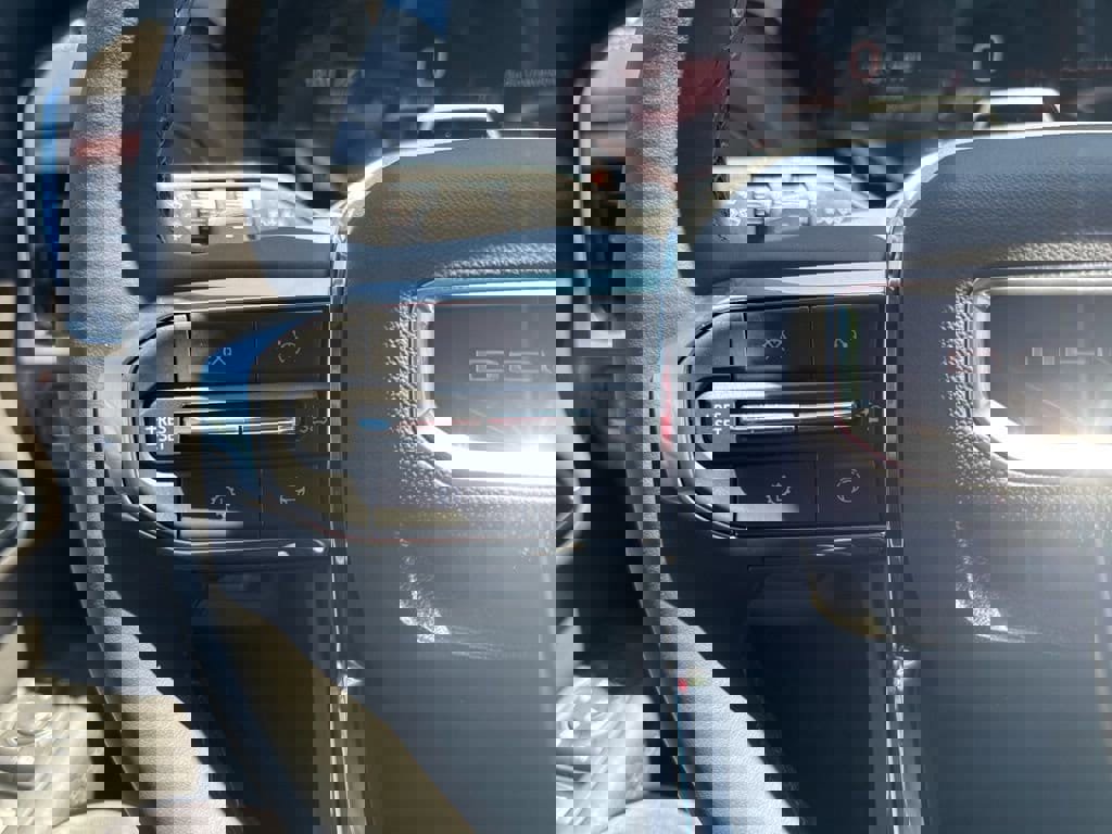 New 2025 GMC Yukon XL Denali w/ Denali Reserve Package image 29