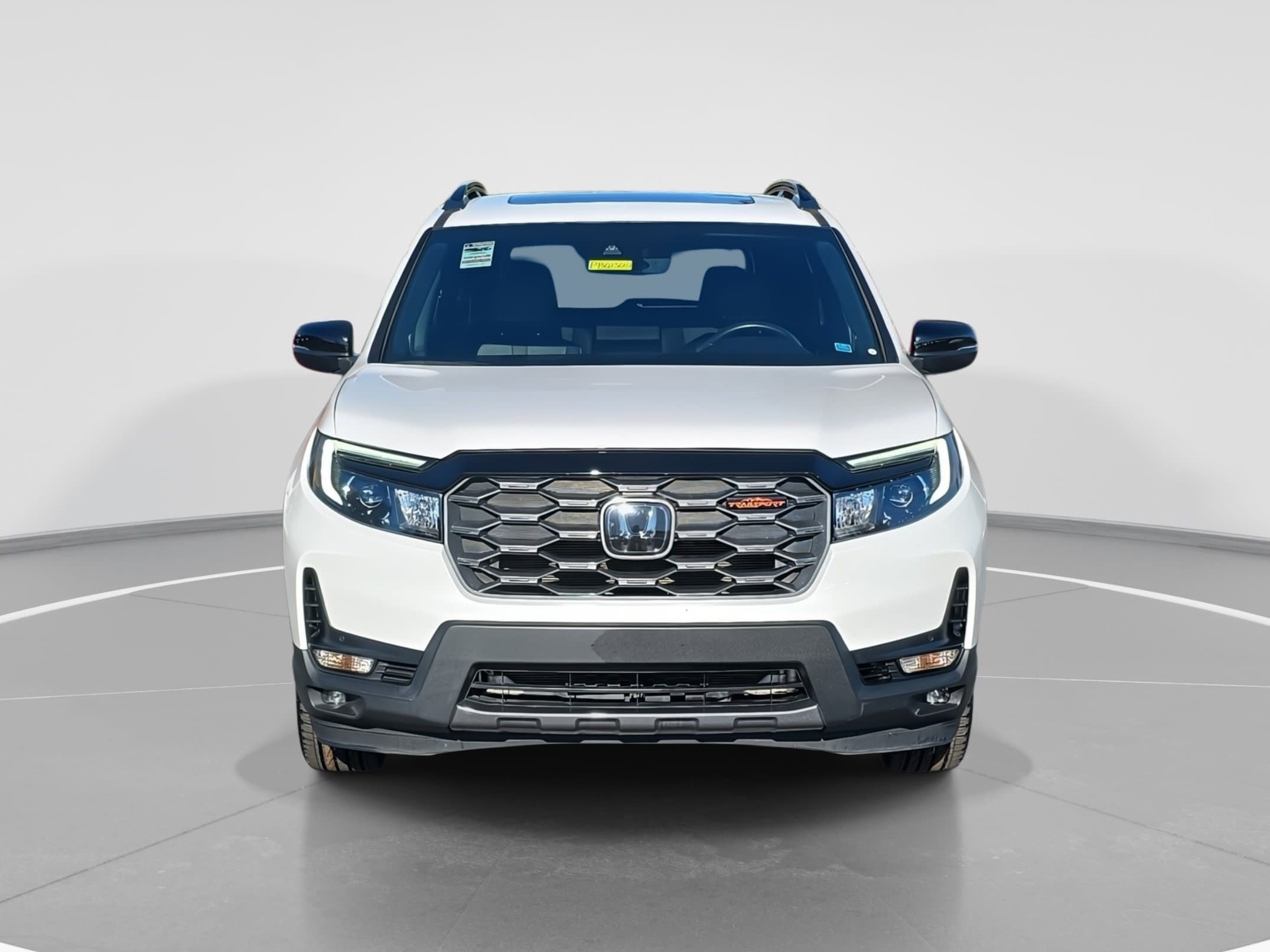 Used 2023 Honda Passport TrailSport image 2